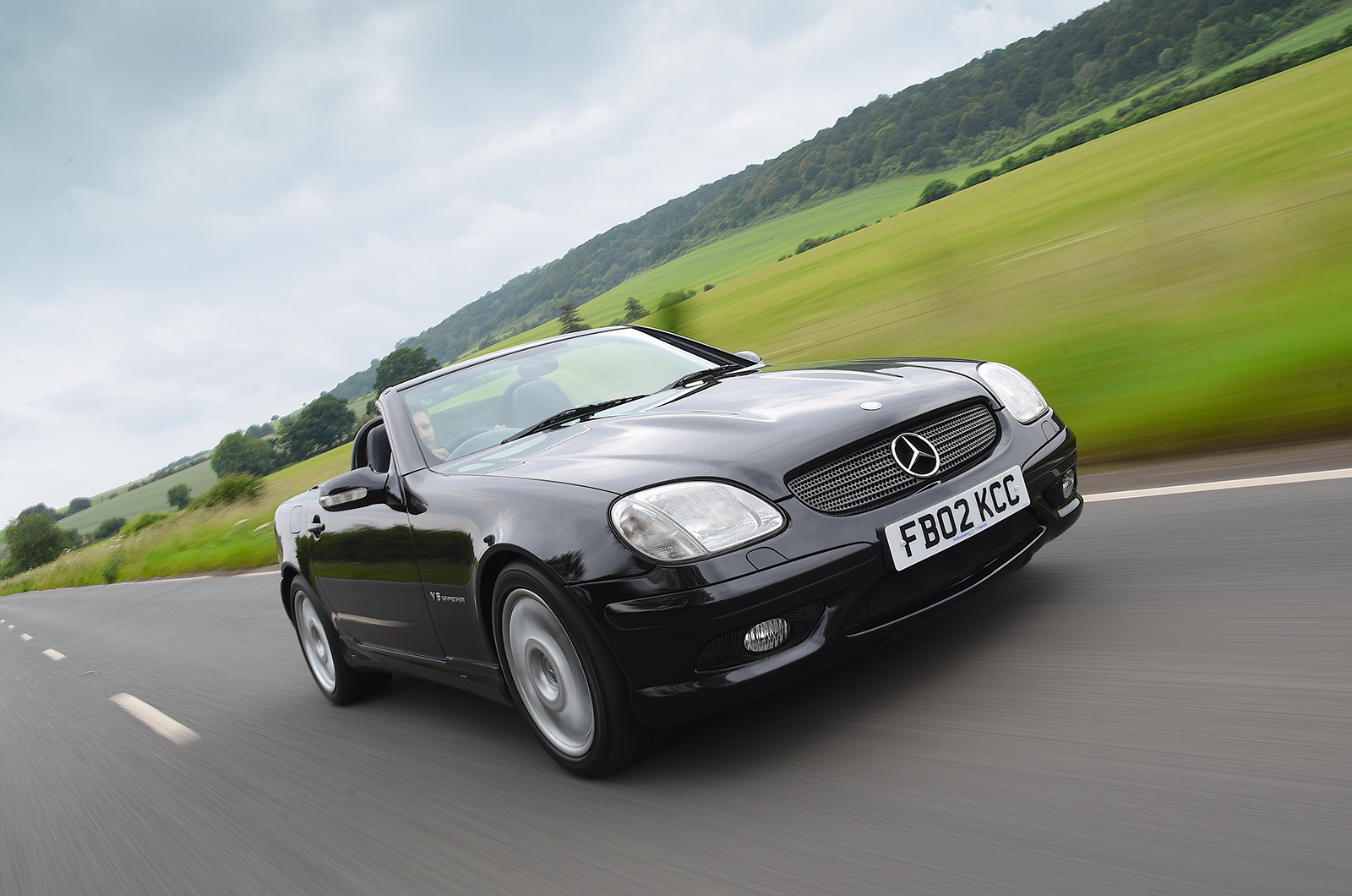 Natural brawn thrillers: Mercedes-Benz SLK32 AMG vs BMW Z3 M